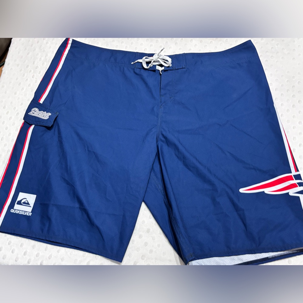 Patriots Quicksilver Shorts Men’s Size 44 New England w/ side pocket, Neofly